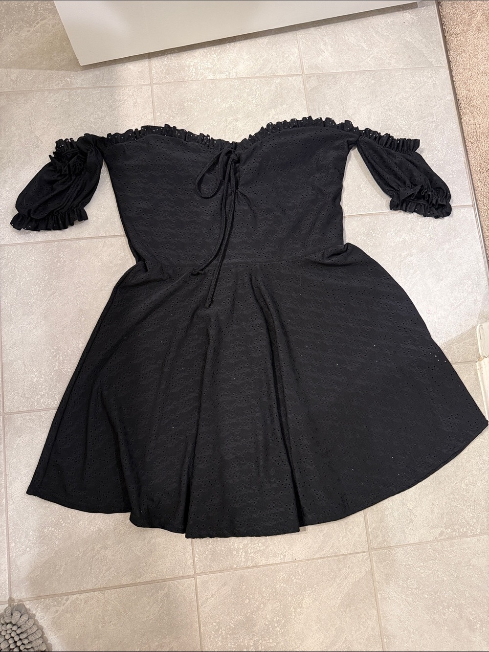 Boohoo Plus Black Off-Shoulder Eyelet Tie-Front Mini Dress